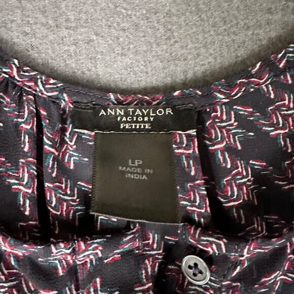 Ann Taylor Factory Womens LP Sleeveless Ruffle Sleeve Split Neck Shell Tank Top - Picture 3 of 7